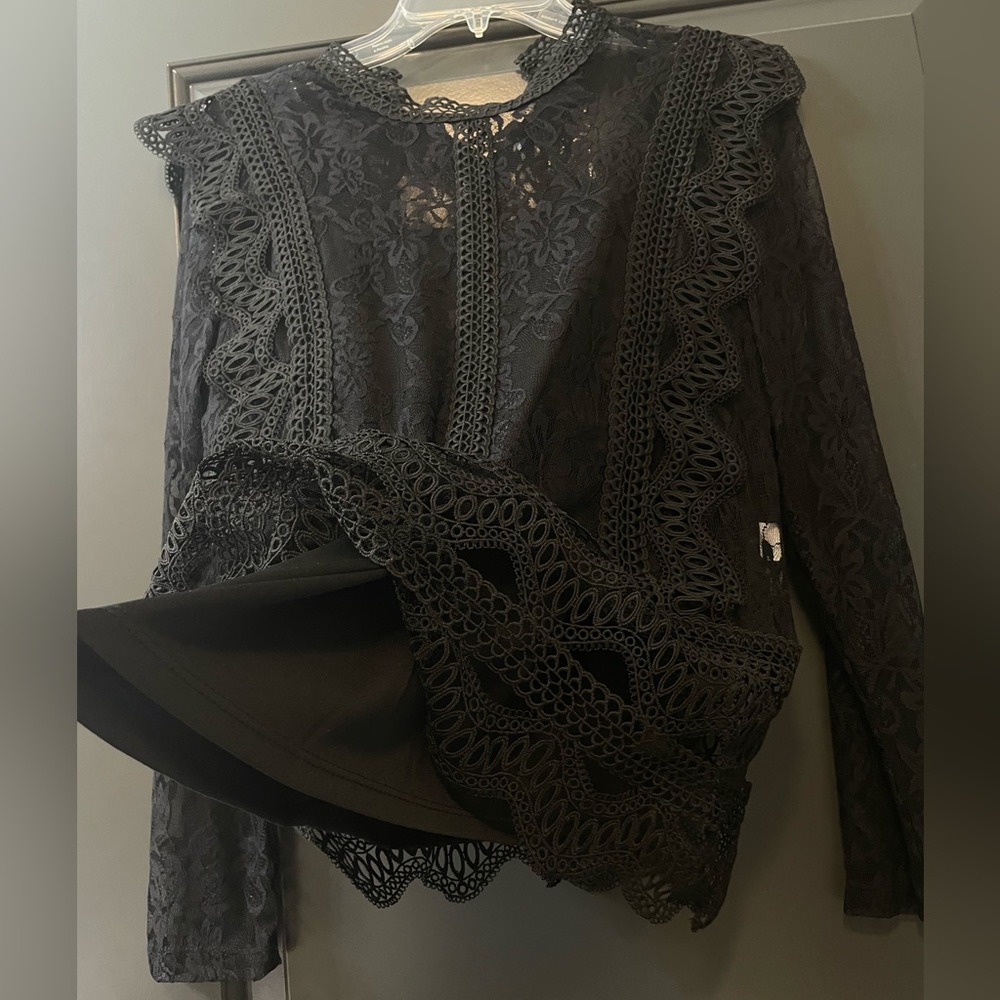 Lace blouse - Picture 3 of 5